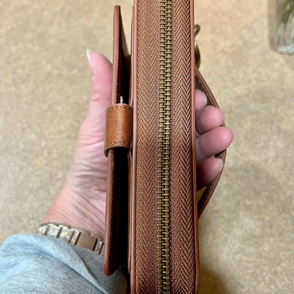 New CASEBUS Phone Case DOROTE-14 Card Slots 3 Purse 1 Zipper-PERFECT FOR TRAVEL! - Picture 4 of 8